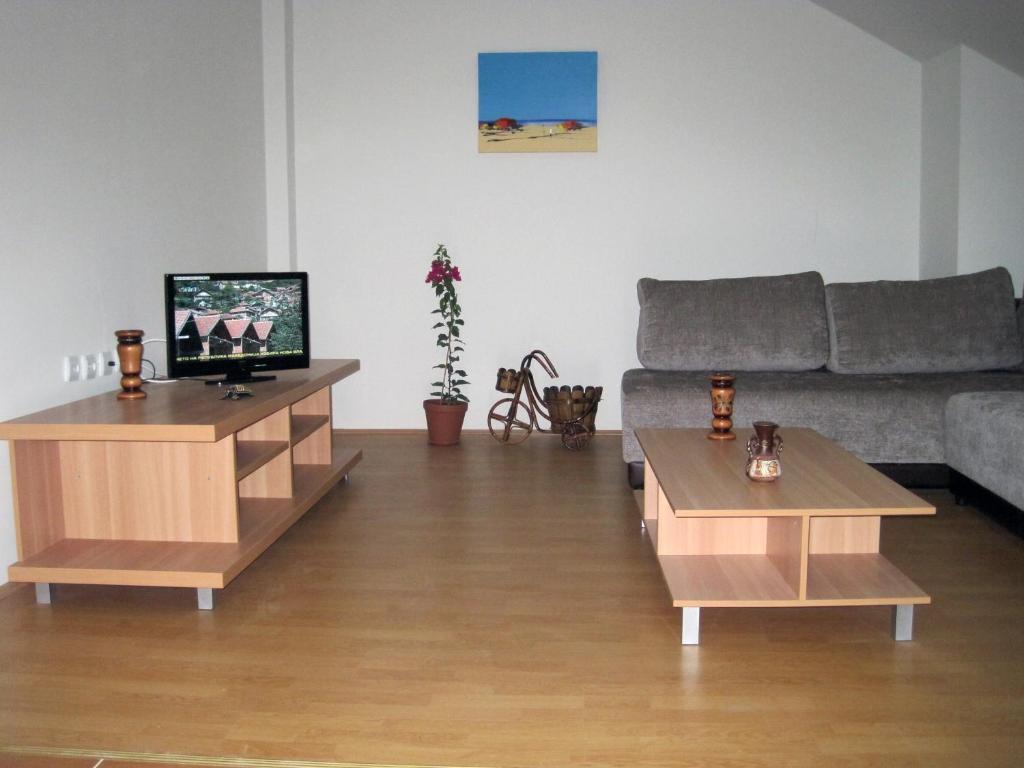 Motel Livija Petrovec Екстер'єр фото