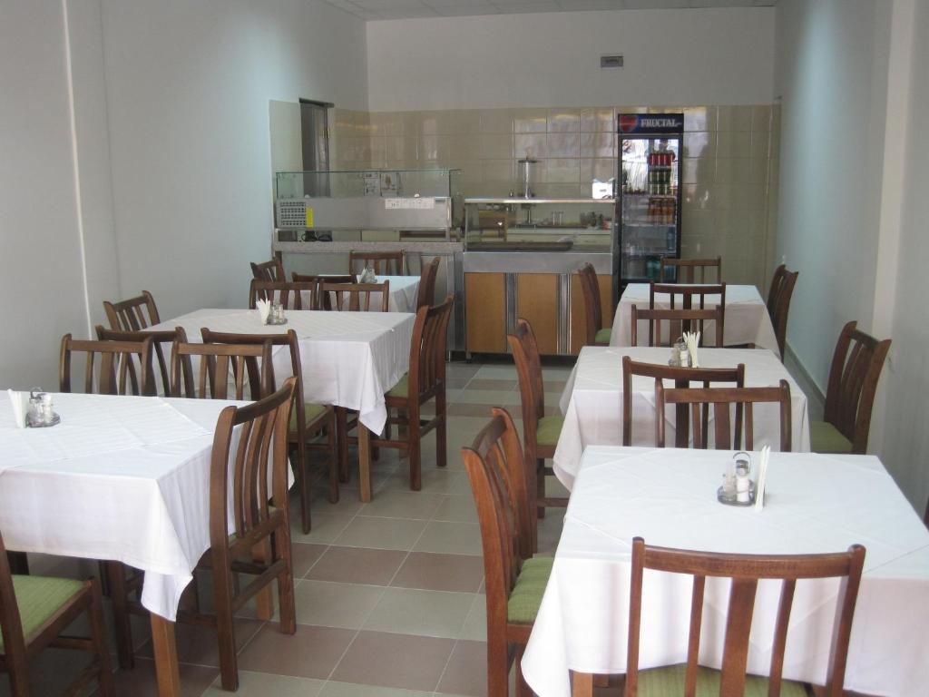 Motel Livija Petrovec Екстер'єр фото