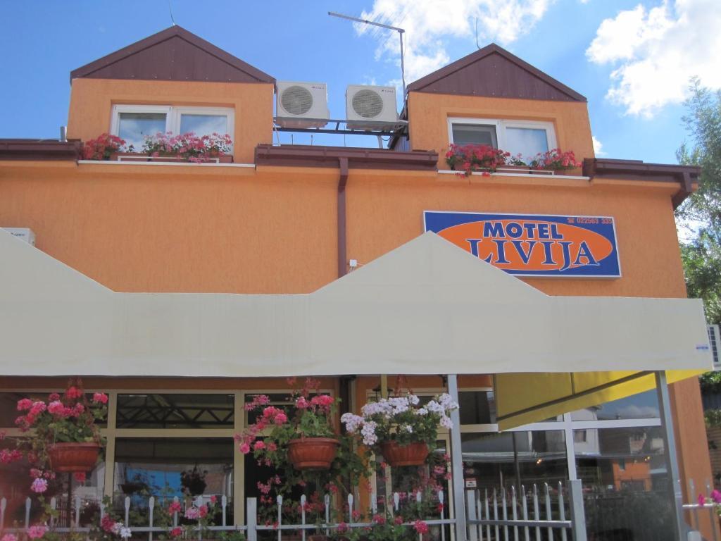 Motel Livija Petrovec Екстер'єр фото